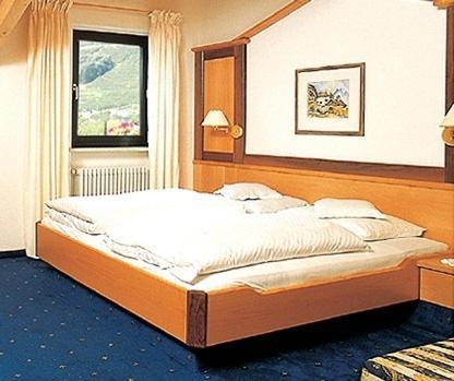 Pension Schweigkofler Tirolo Camera foto